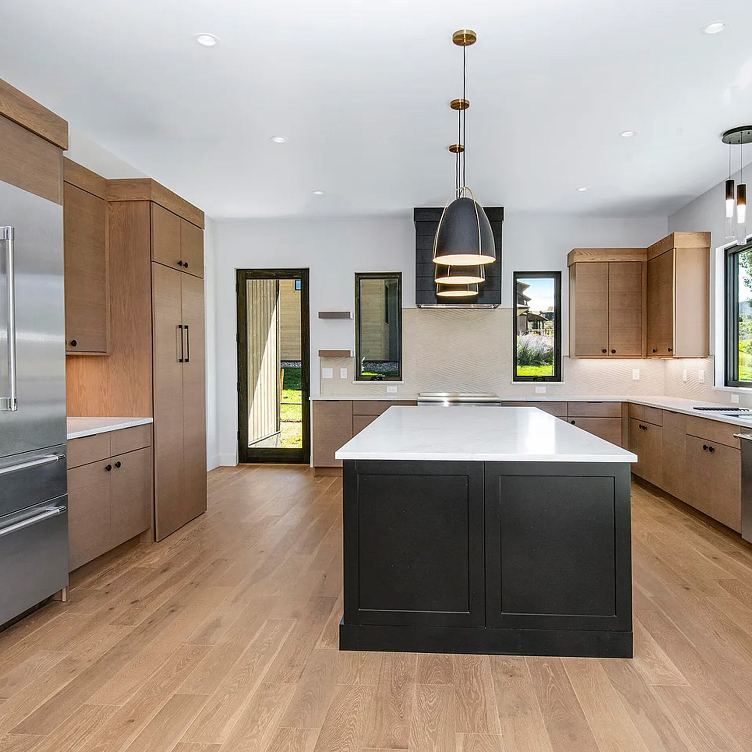 Shaker Island Wood Tone Cabinets